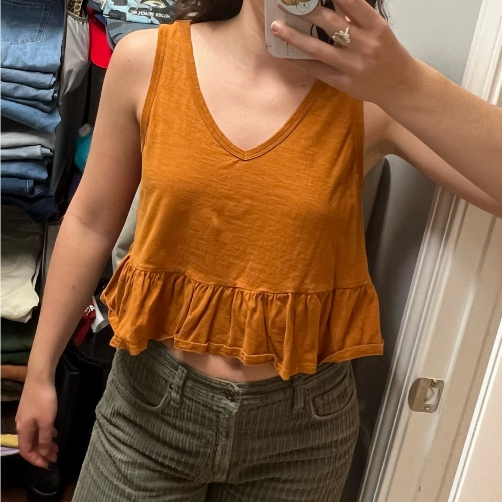 Wild Fable Burnt Yellow Cropped Peplum Tank size small